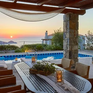 Okeanides Villa Rethymno